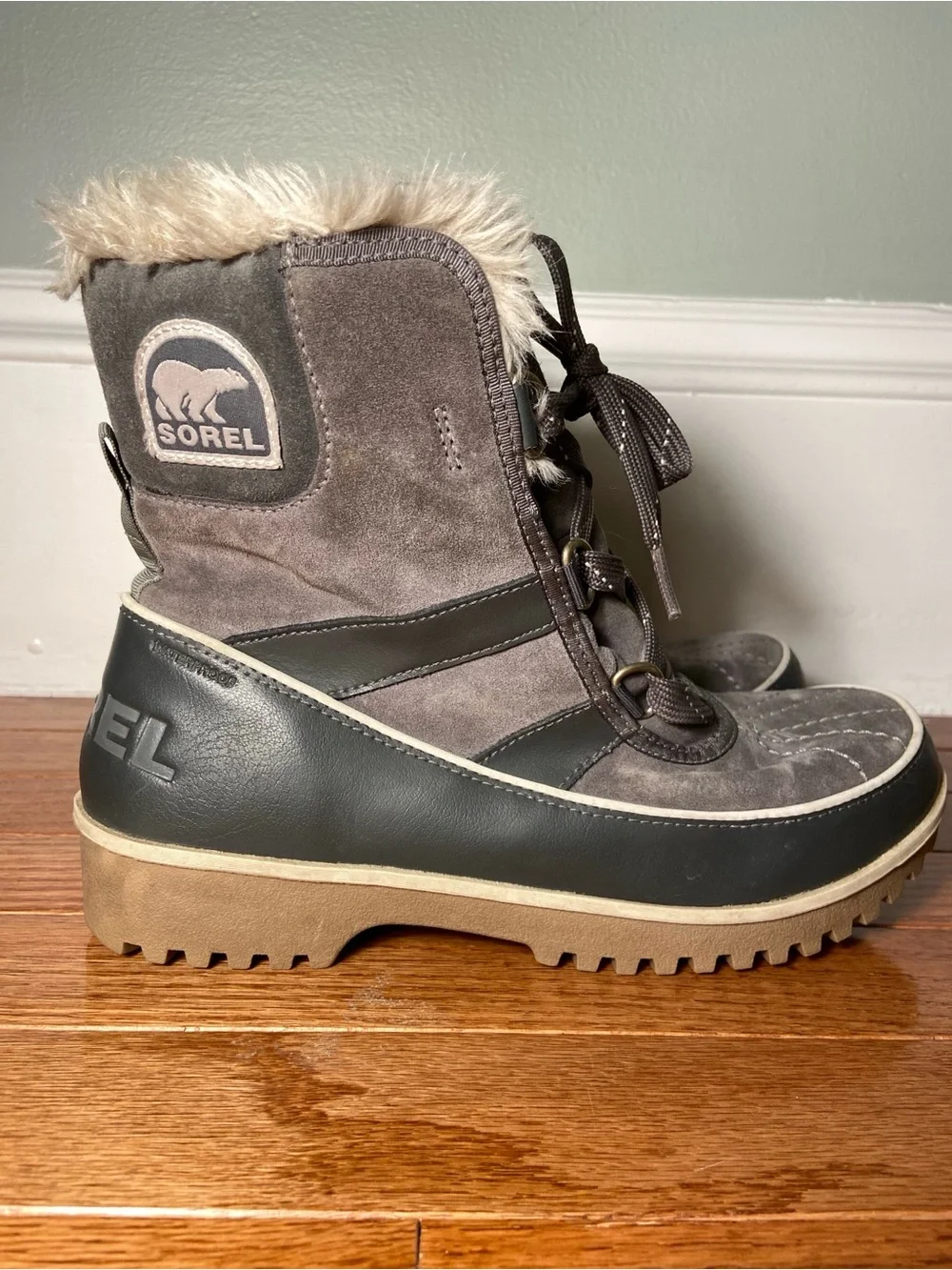 Sorel Tivoli Winter Boots